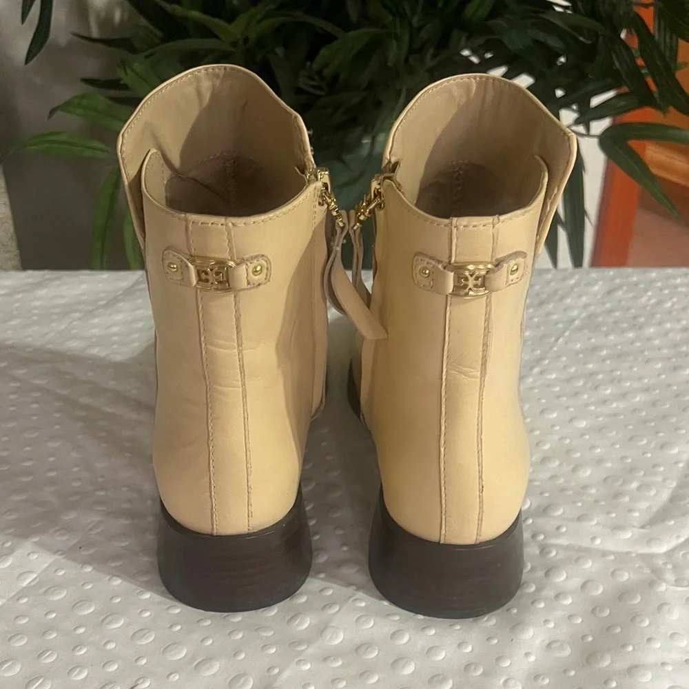 Sam Edelman Cream Ankle Booties - Picture 2 of 6